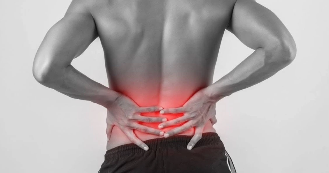 Đau lưng có thể bắt nguồn từ nhiều yếu tố