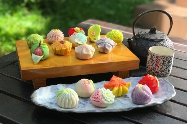 Các loại wagashi phong phú 